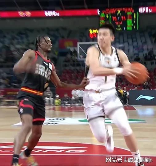 秘鲁篮球职业联赛半决赛悬念迭起，利马队冲击决赛资格的简单介绍