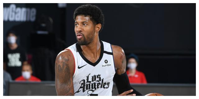 KOK体育-热火队主教练在赛后发布重要声明(热火队教练组织成员)